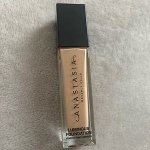 Anastasia Beverly Hills Foundation